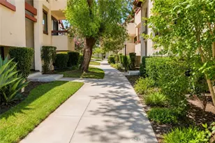 27919 Sarabande Ln, Canyon Country, CA 91387 - Photo 17