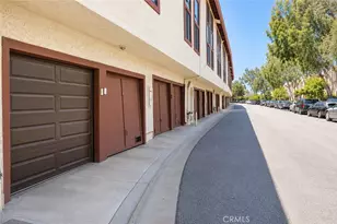 27919 Sarabande Ln, Canyon Country, CA 91387 - Photo 13
