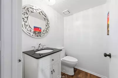 14715 Saticoy Street #14, Van Nuys, CA 91405 - Photo 15