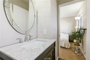14715 Saticoy St, Van Nuys, CA 91405 - Photo 27