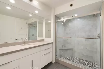 222 Monterey Road #901, Glendale, CA 91206 - Photo 45