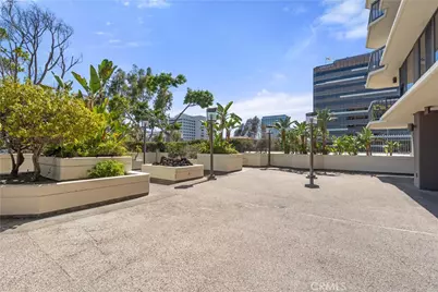 222 Monterey Road #901, Glendale, CA 91206 - Photo 65