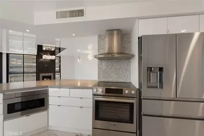 222 Monterey Road #901, Glendale, CA 91206 - Photo 29