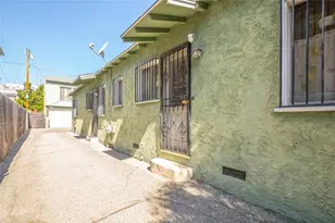 5431 Troost, Valley Village, CA 91601 - Photo 7