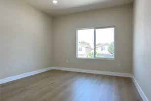 43735 San Francisco Ave, Lancaster, CA 93535 - Photo 13