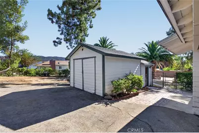 6604 Valmont Street, Tujunga, CA 91042 - Photo 19