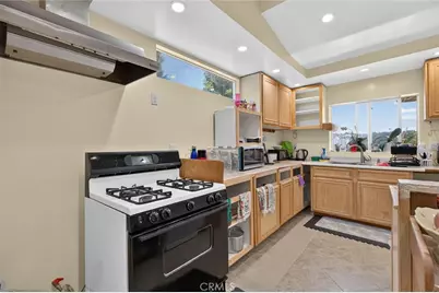 787 Terrace 49, Los Angeles, CA 90042 - Photo 11