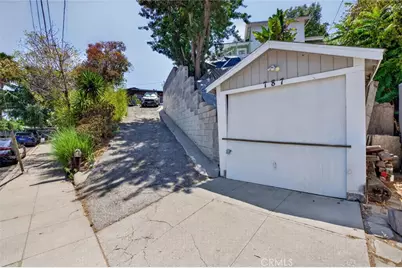 787 Terrace 49, Los Angeles, CA 90042 - Photo 45