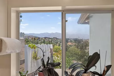 787 Terrace 49, Los Angeles, CA 90042 - Photo 15