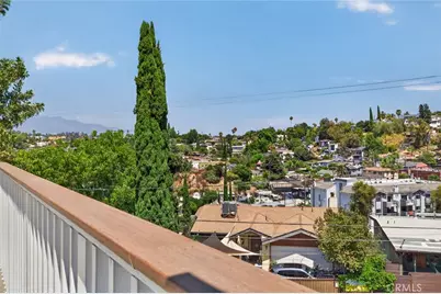 787 Terrace 49, Los Angeles, CA 90042 - Photo 37