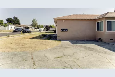 10935 Nassau Avenue, Sunland, CA 91040 - Photo 43