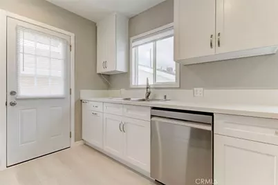 10935 Nassau Avenue, Sunland, CA 91040 - Photo 13