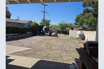 3251 Kentucky, Glendale, CA 91214 - Photo 3