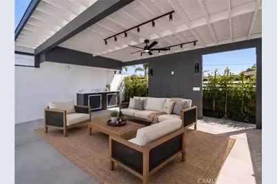 828 E Fairmount Road, Burbank, CA 91501 - Photo 13