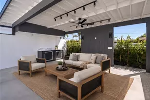 828 E Fairmount Rd, Burbank, CA 91501 - Photo 13