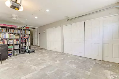 7759 Via Capri, Burbank, CA 91504 - Photo 51