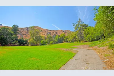 7759 Via Capri, Burbank, CA 91504 - Photo 67