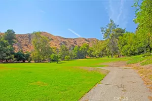 7759 Via Capri, Burbank, CA 91504 - Photo 67