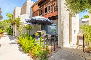 7759 Via Capri, Burbank, CA 91504 - Photo 3