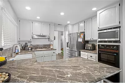 18541 Olympian Court, Canyon Country, CA 91351 - Photo 11