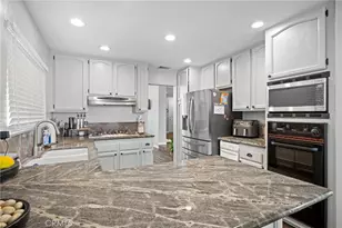 18541 Olympian Ct, Canyon Country, CA 91351 - Photo 11