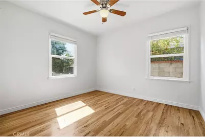 6937 Zelzah Avenue, Reseda, CA 91335 - Photo 17