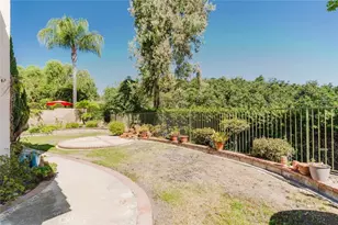 1005 Shoal Creek Ct, Simi Valley, CA 93065 - Photo 31
