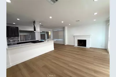7112 Teesdale, Los Angeles, CA 91605 - Photo 3