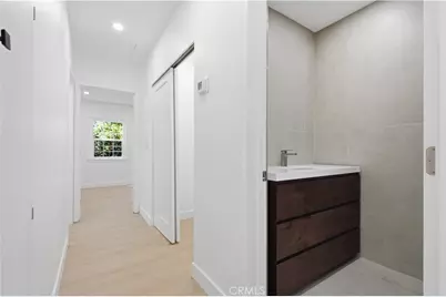 11215 Lull, Los Angeles, CA 91352 - Photo 17