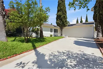 11215 Lull, Los Angeles, CA 91352 - Photo 1