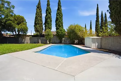 11215 Lull, Los Angeles, CA 91352 - Photo 35