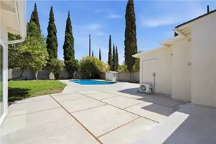 11215 Lull, Los Angeles, CA 91352 - Photo 37