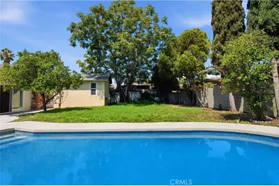 11215 Lull, Los Angeles, CA 91352 - Photo 39
