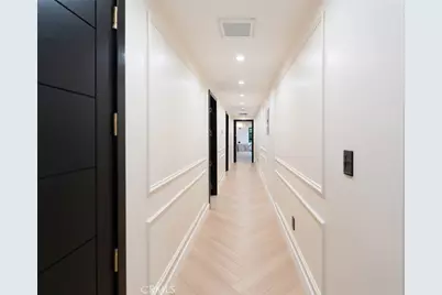 16740 Knollwood, Granada Hills, CA 91344 - Photo 13