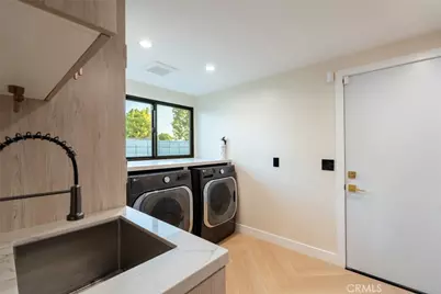 16740 Knollwood, Granada Hills, CA 91344 - Photo 41
