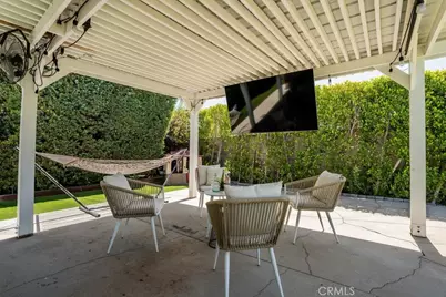 2061 Bellevue Drive, Glendale, CA 91201 - Photo 37