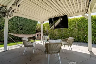 2061 Bellevue Dr, Glendale, CA 91201 - Photo 37
