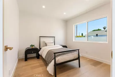 8133 Brimfield Avenue, Panorama City, CA 91402 - Photo 17
