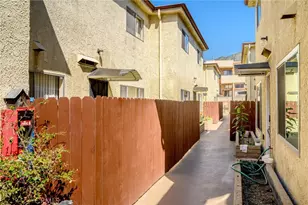 251 W Dryden St, Glendale, CA 91202 - Photo 9