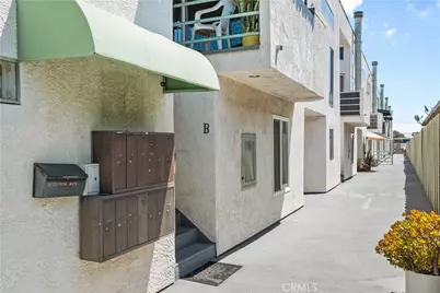 6036 Hazelhurst #C, North Hollywood, CA 91606 - Photo 3
