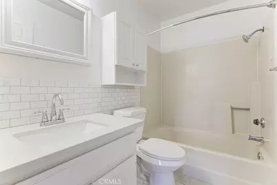 460 Oak Street #203, Glendale, CA 91204 - Photo 19
