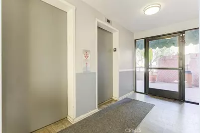 460 Oak Street #203, Glendale, CA 91204 - Photo 3