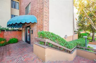 460 Oak St, Glendale, CA 91204 - Photo 1