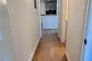 460 Oak St, Glendale, CA 91204 - Photo 11