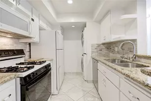 460 Oak St, Glendale, CA 91204 - Photo 13