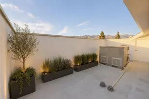 2318 N Fairview St, Burbank, CA 91504 - Photo 27