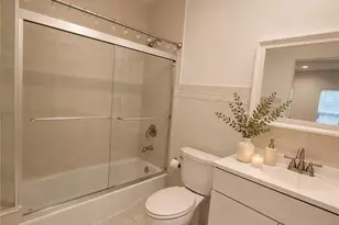 2318 N Fairview St, Burbank, CA 91504 - Photo 23