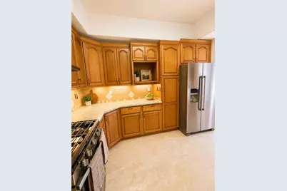 2318 N Fairview Street #101, Burbank, CA 91504 - Photo 11