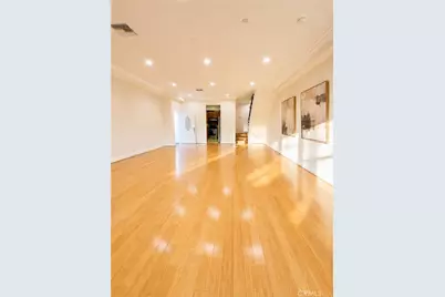 2318 N Fairview Street #101, Burbank, CA 91504 - Photo 7