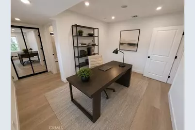 611 S Sunset Canyon, Burbank, CA 91501 - Photo 7